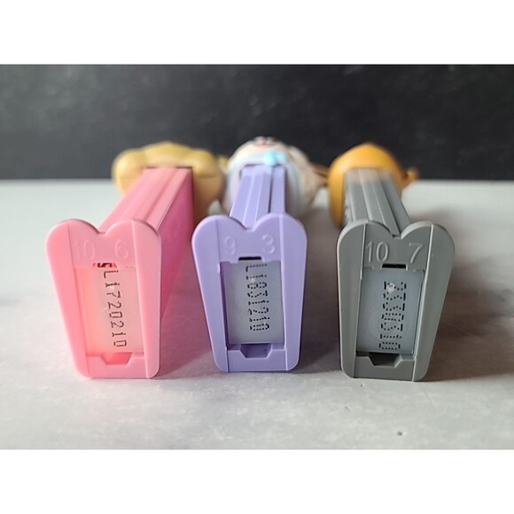 Pez Dispenser Lot - Picture 9 of 10